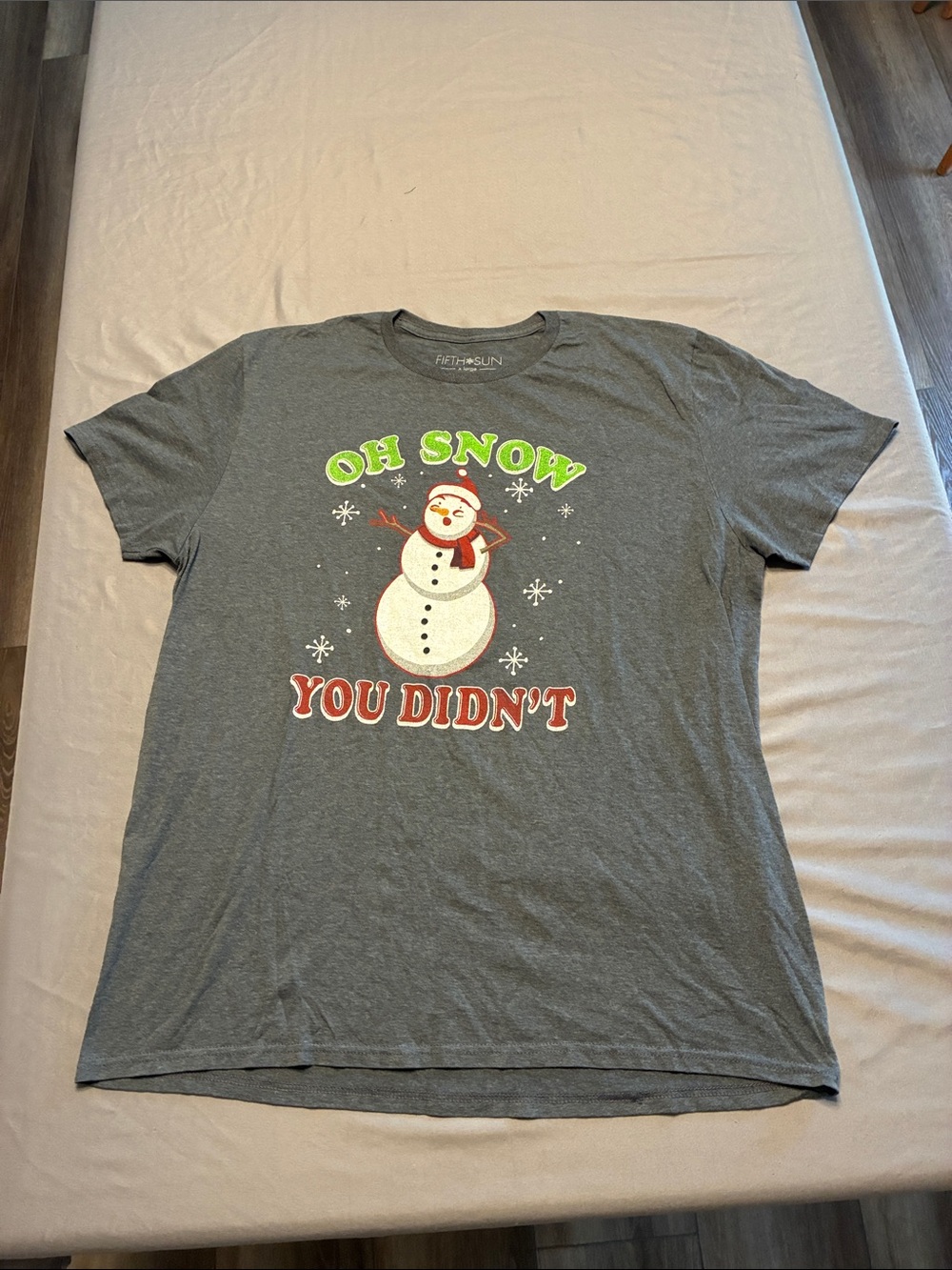 Fifth Sun Gray Holiday Snowman Graphic Tee - Green & Red Accents